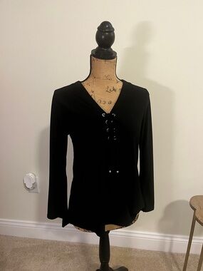 Black Lace-Up V-Neck Long Sleeve Women's Top